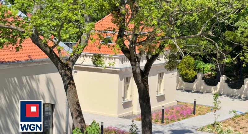 Lokal usługowy na  sprzedaż Poznań - Lokal usługowy | nowe osiedle | 93 m2 | piękna architektura.